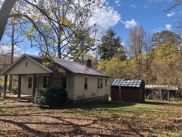 136 Whitaker Road Fairview NC 28730