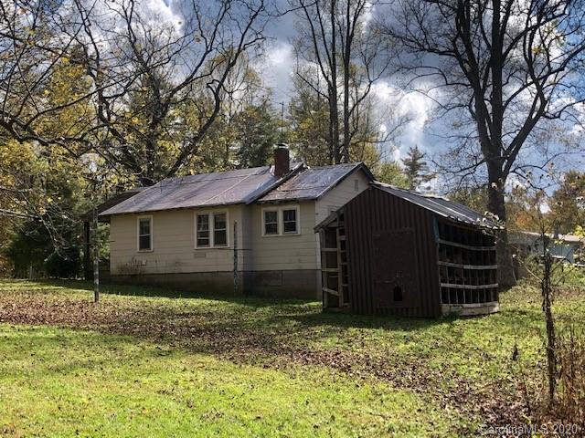136 Whitaker Road Fairview NC 28730