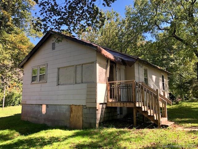 136 Whitaker Road Fairview NC 28730