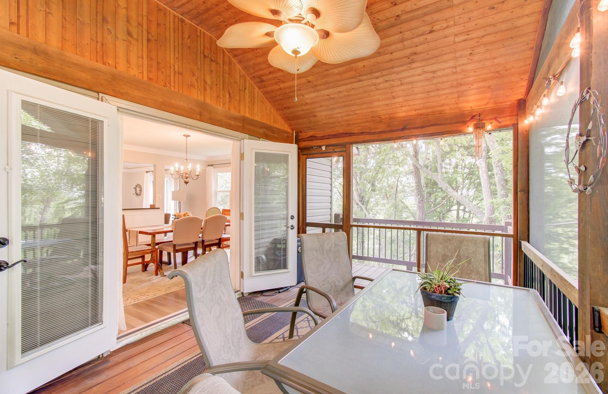 110 Spring Path Hendersonville NC 28739
