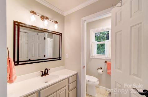 110 Spring Path Hendersonville NC 28739