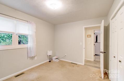 110 Spring Path Hendersonville NC 28739