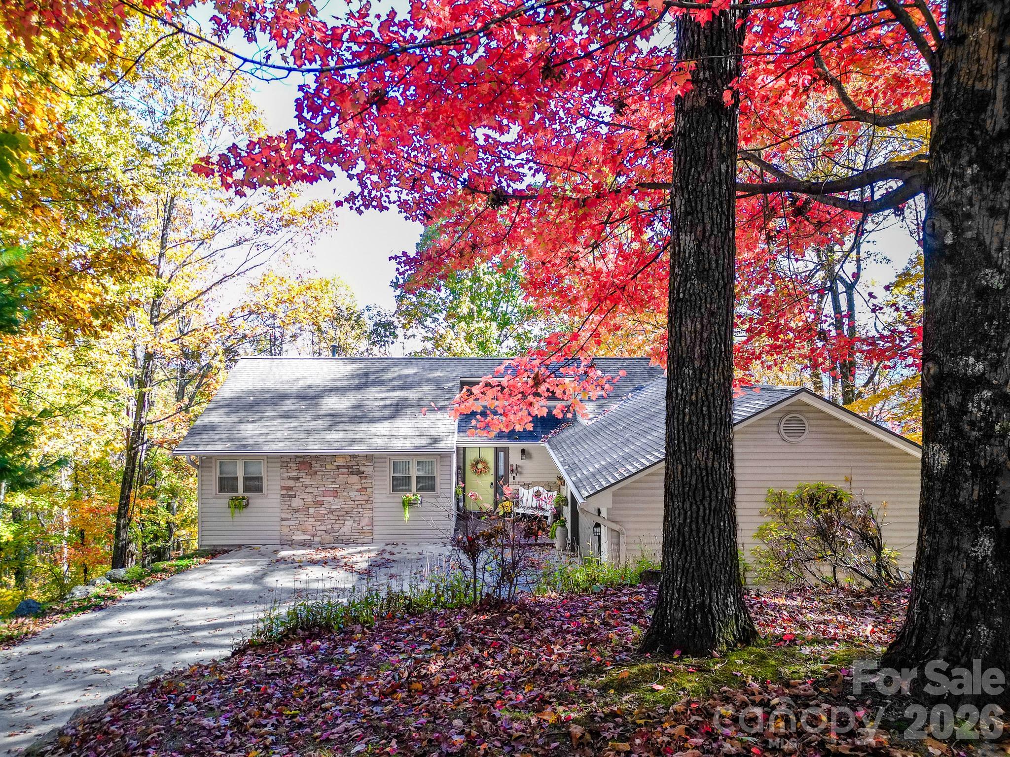 110 Spring Path Hendersonville NC 28739
