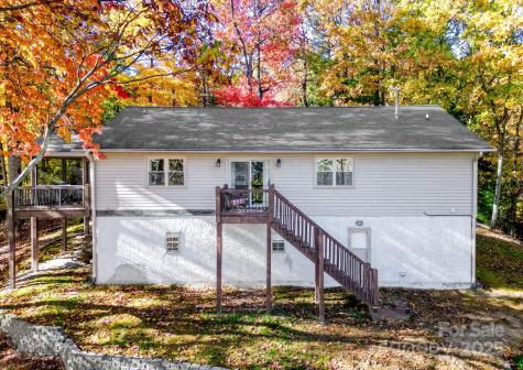 110 Spring Path Hendersonville NC 28739