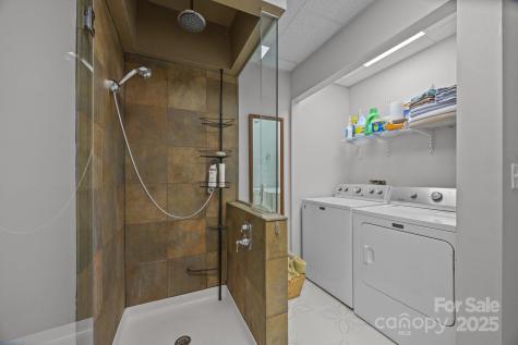 110 Spring Path Hendersonville NC 28739