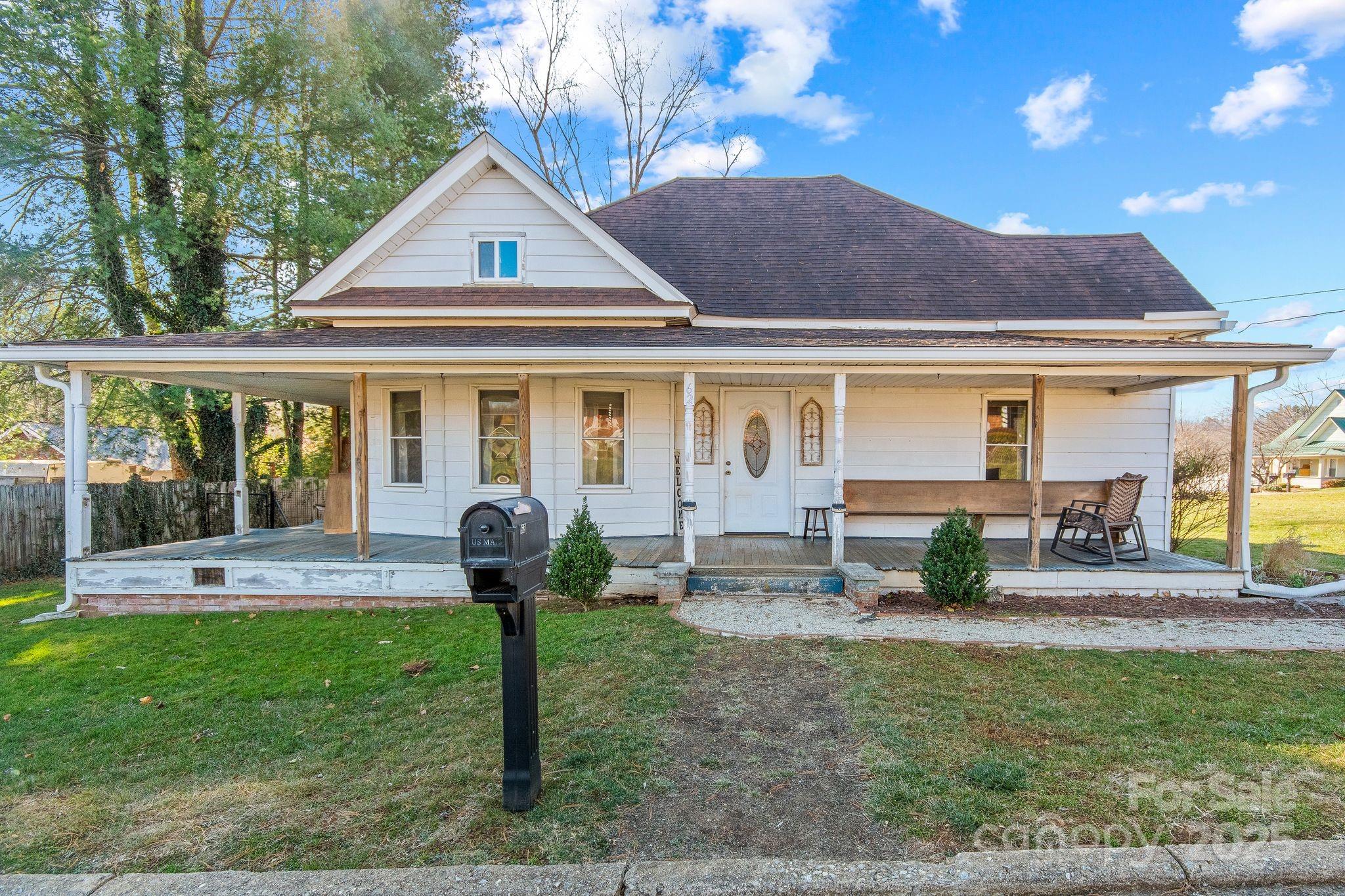 62 Highland Street Canton NC 28716