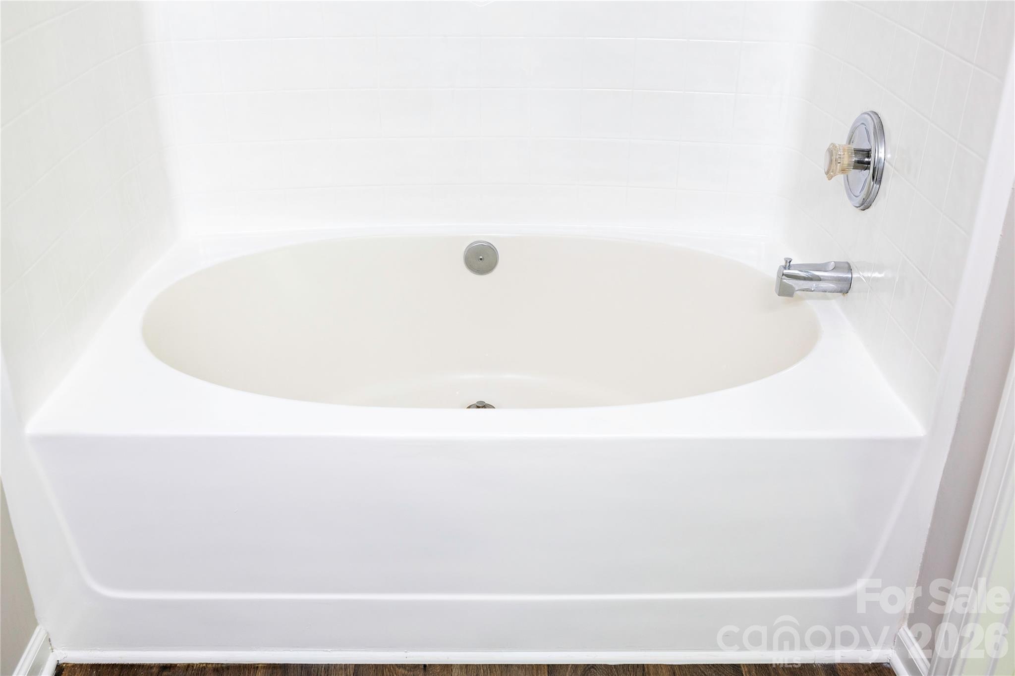 7519 Eurostar Drive Charlotte NC 28213