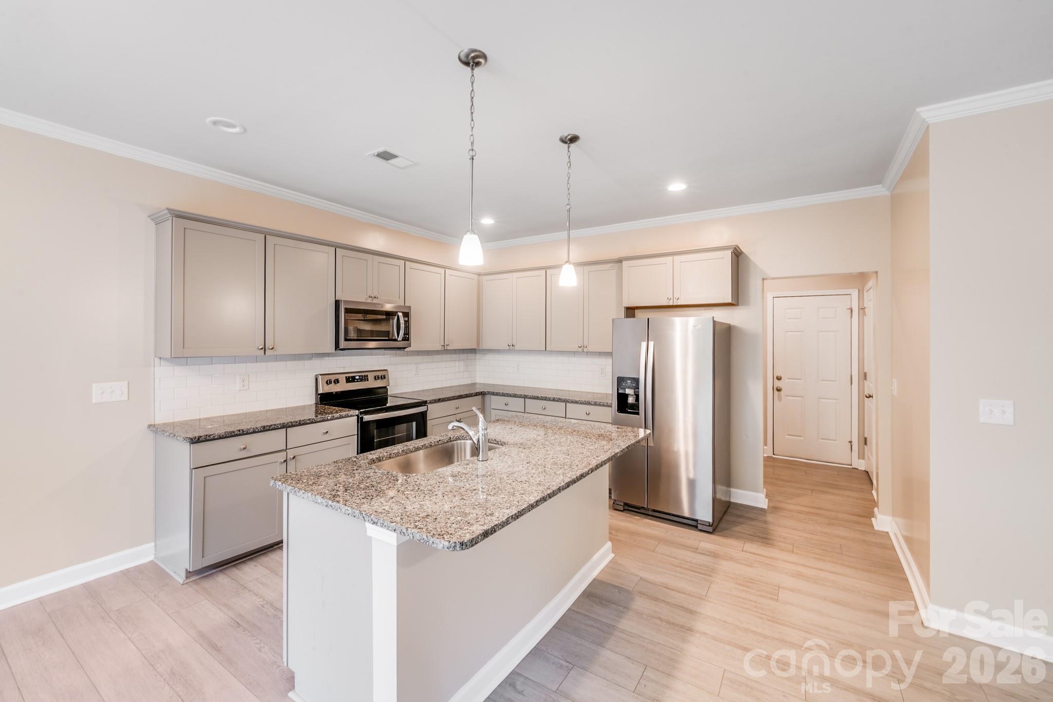 4920 Rockwood Road Charlotte NC 28216