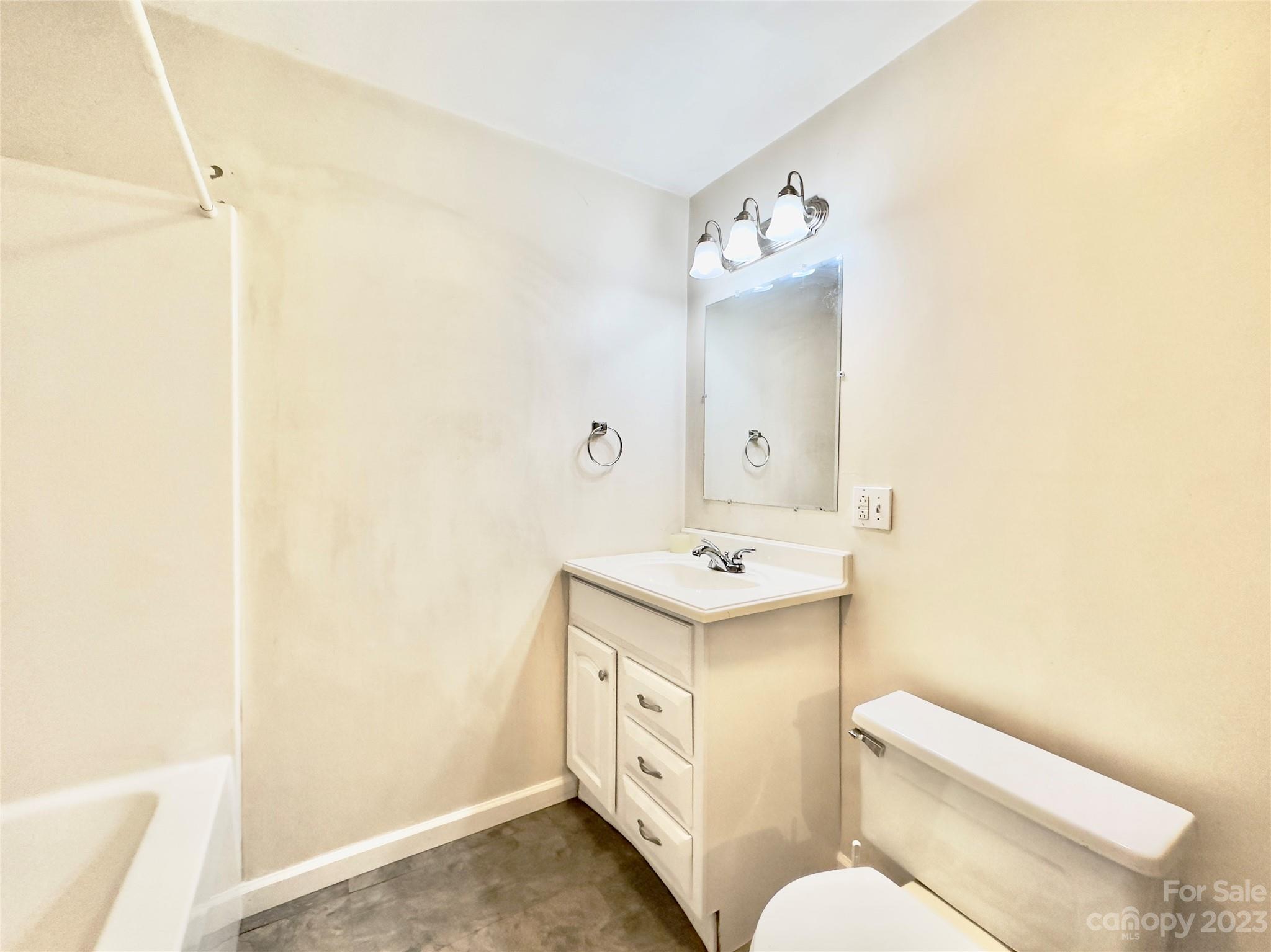 306 Hawthorne Avenue Swannanoa NC 28778