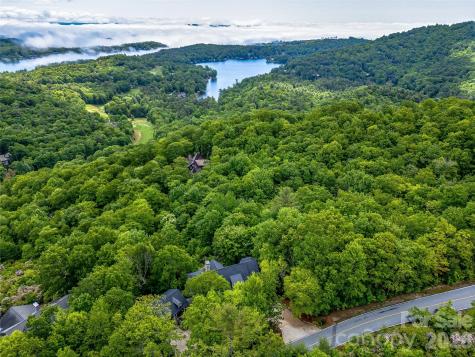 251 Toxaway Court Lake Toxaway NC 28747