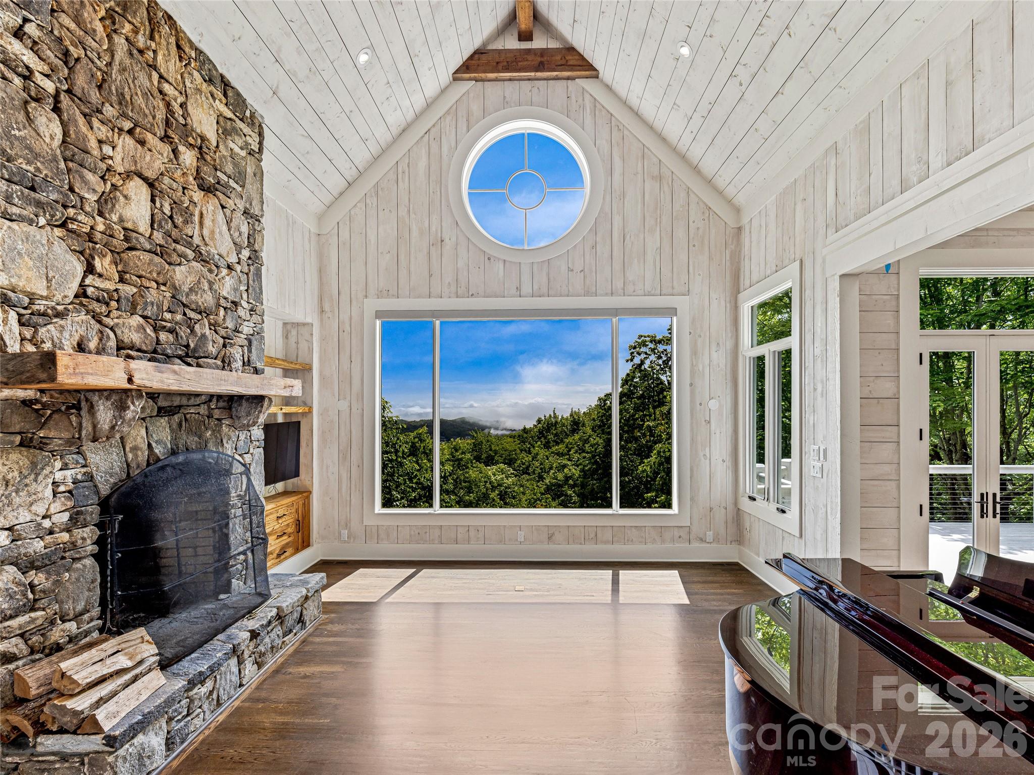 251 Toxaway Court Lake Toxaway NC 28747
