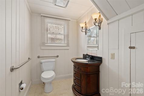 89 Walnut Street Waynesville NC 28786