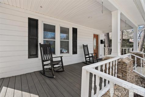 89 Walnut Street Waynesville NC 28786