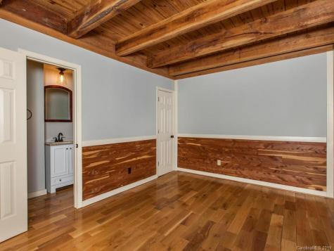 141 Bell Road Asheville NC 28805