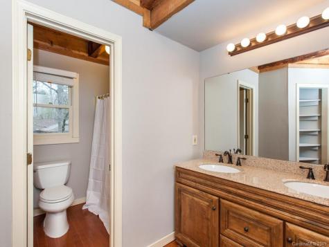 141 Bell Road Asheville NC 28805