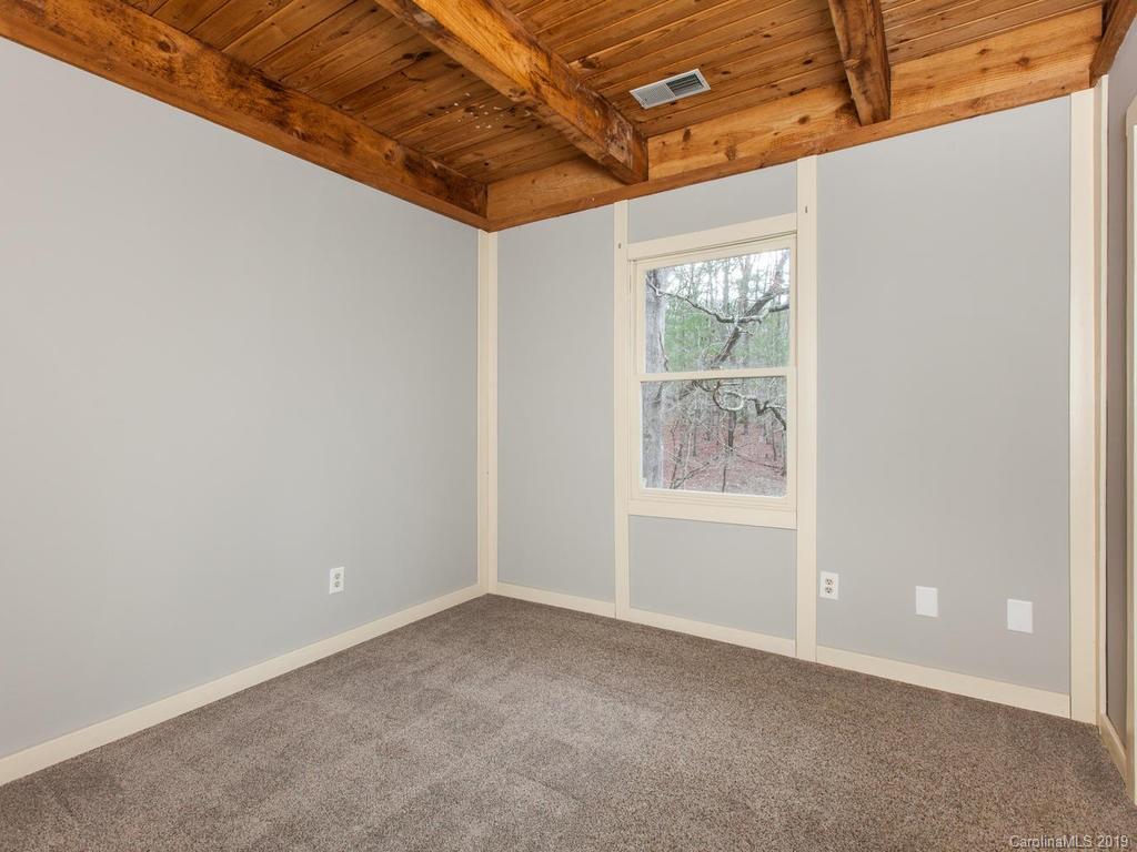 141 Bell Road Asheville NC 28805