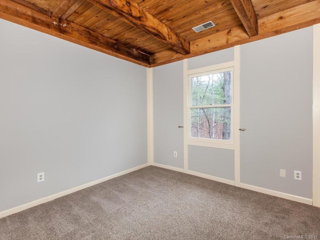 141 Bell Road Asheville NC 28805