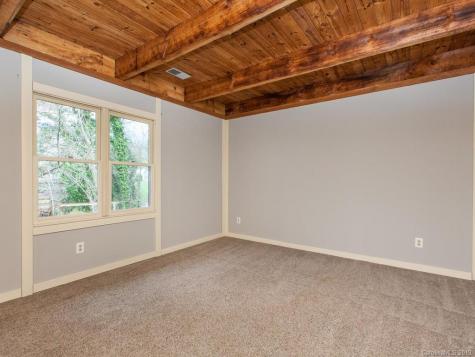 141 Bell Road Asheville NC 28805