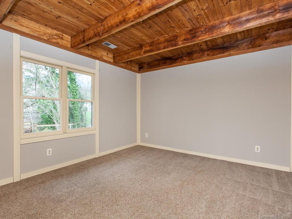 141 Bell Road Asheville NC 28805