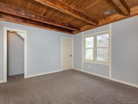 141 Bell Road Asheville NC 28805
