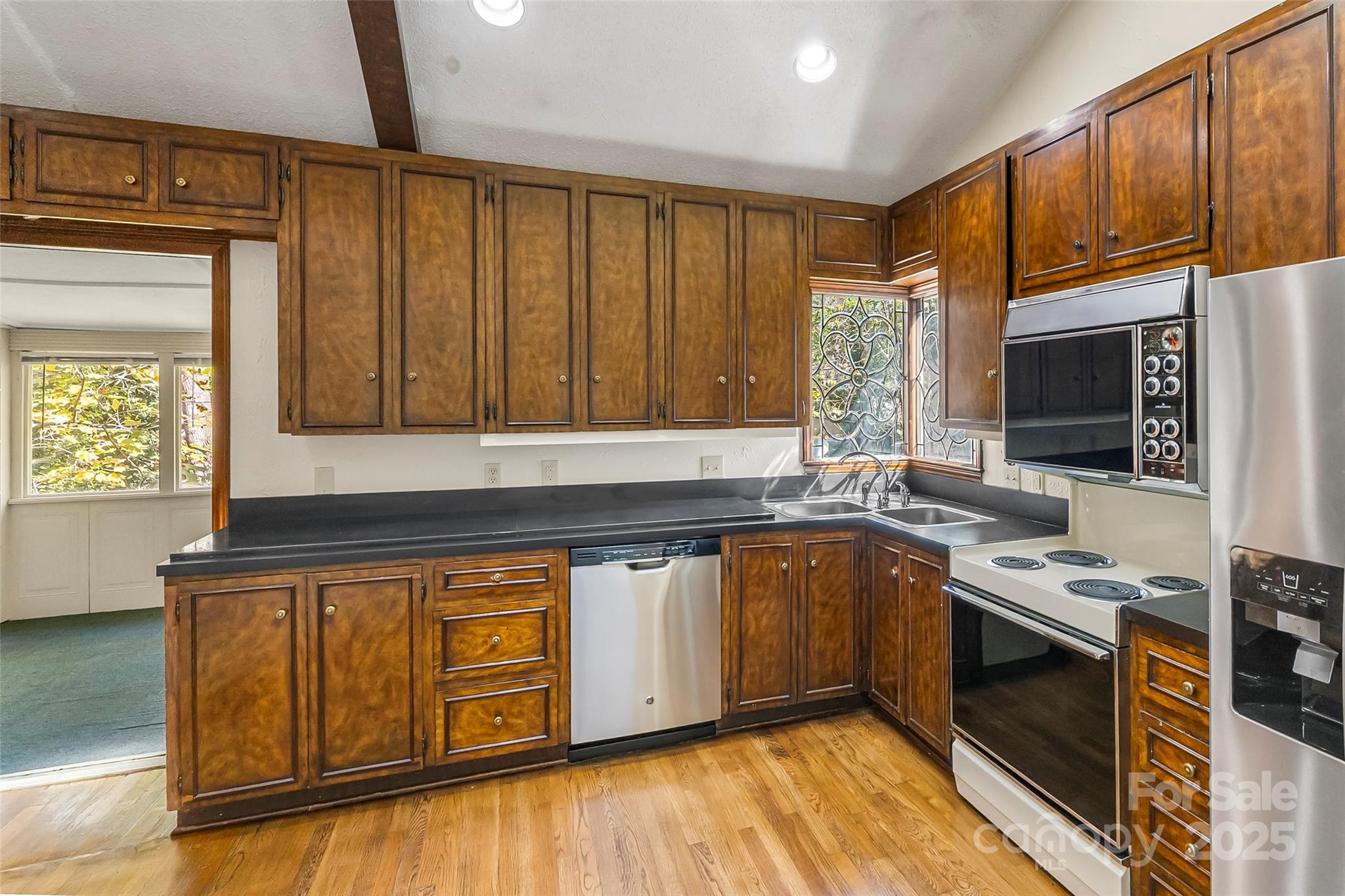 212 Riverside Drive Morganton NC 28655