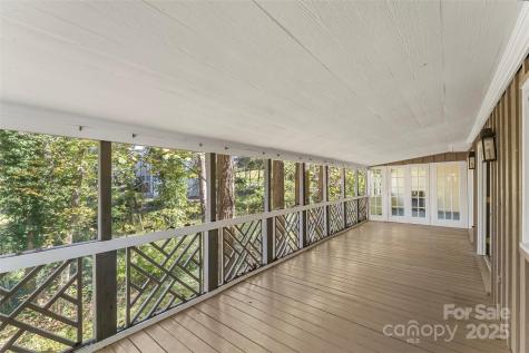 212 Riverside Drive Morganton NC 28655
