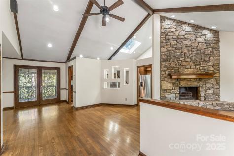 212 Riverside Drive Morganton NC 28655