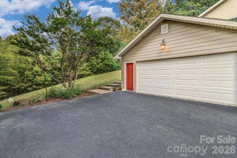 283 Blake Drive Canton NC 28716