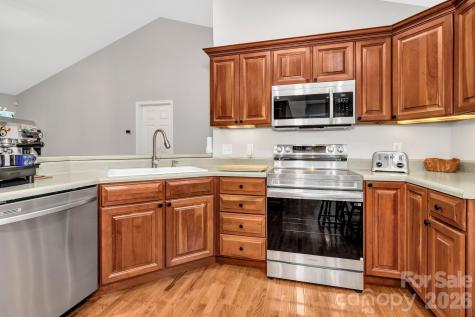 283 Blake Drive Canton NC 28716
