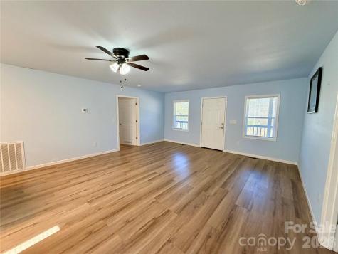162 Sandstone Drive Union Mills NC 28167