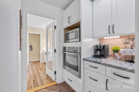 204 Mountain Spring Lane Canton NC 28716