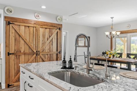 204 Mountain Spring Lane Canton NC 28716