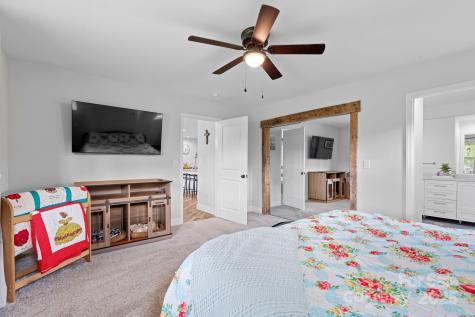 204 Mountain Spring Lane Canton NC 28716