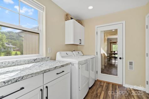 204 Mountain Spring Lane Canton NC 28716