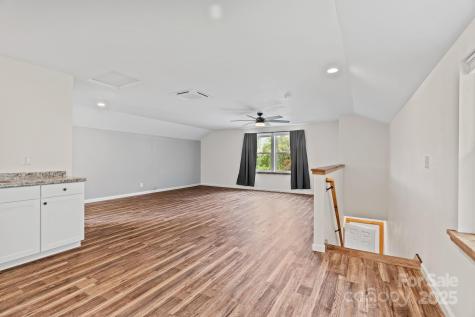 204 Mountain Spring Lane Canton NC 28716