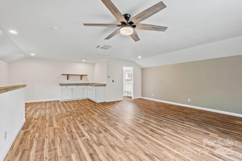 204 Mountain Spring Lane Canton NC 28716