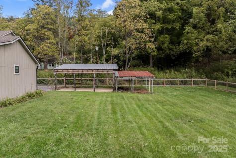 204 Mountain Spring Lane Canton NC 28716