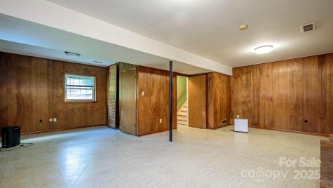 51 Bell Road Asheville NC 28805