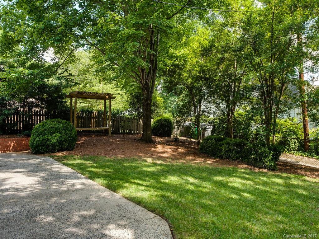 2152 Colony Road Charlotte NC 28209