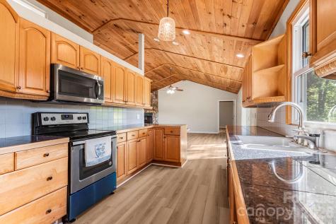 6691 Love Point Road Denver NC 28037