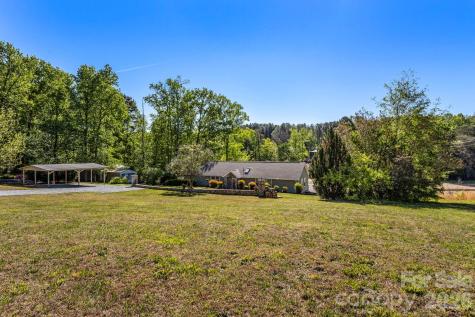 6691 Love Point Road Denver NC 28037