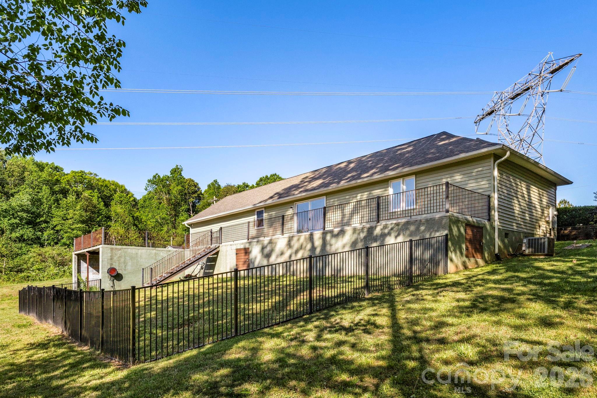 6691 Love Point Road Denver NC 28037
