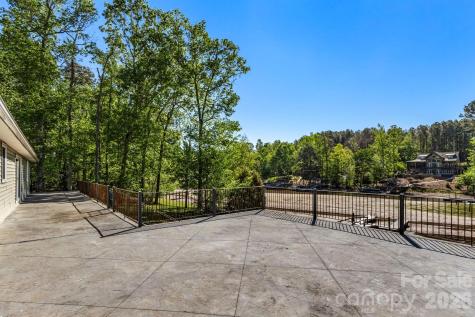 6691 Love Point Road Denver NC 28037