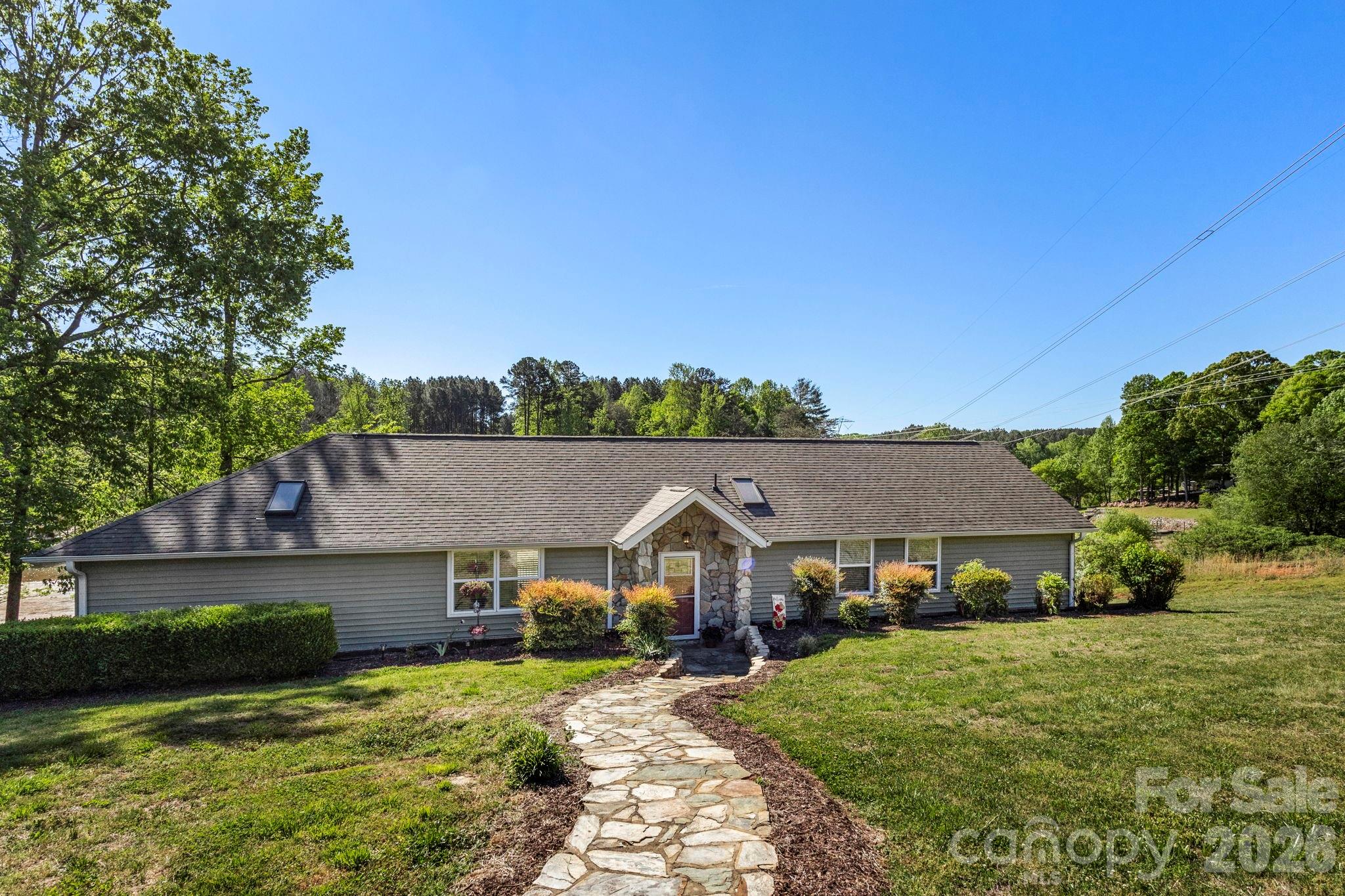 6691 Love Point Road Denver NC 28037