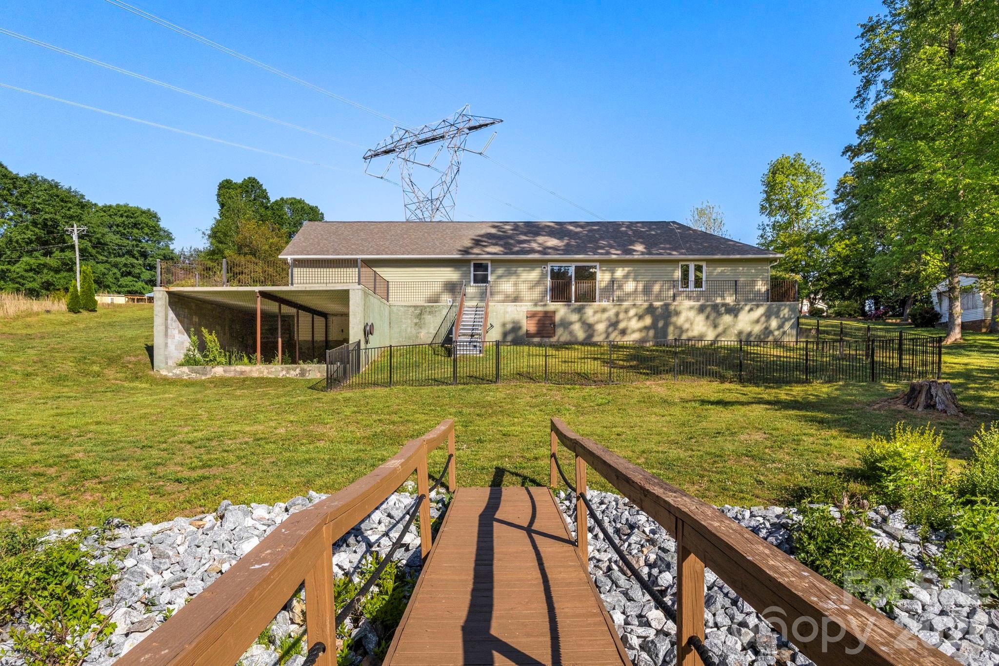 6691 Love Point Road Denver NC 28037