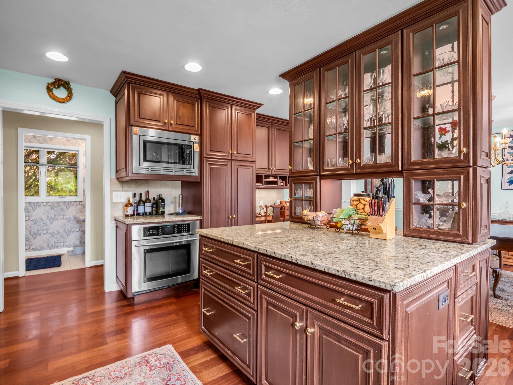 200 Conde Place Hendersonville NC 28739