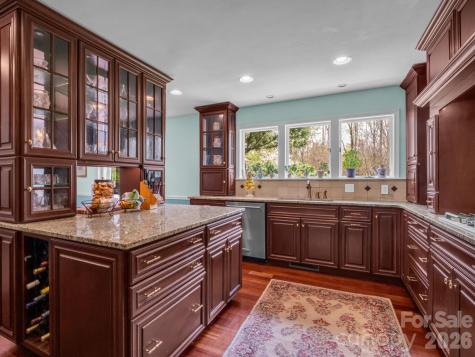 200 Conde Place Hendersonville NC 28739