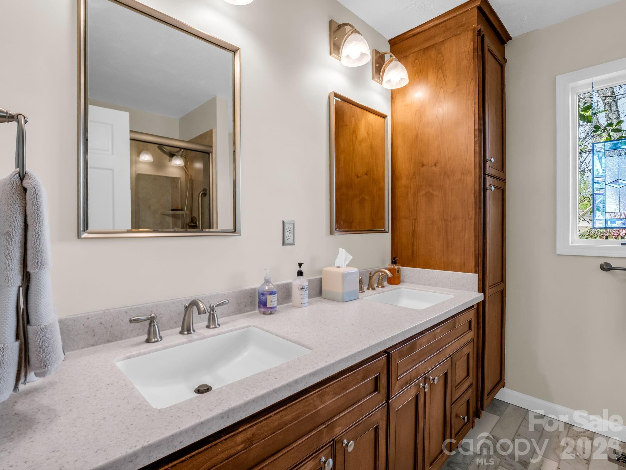 200 Conde Place Hendersonville NC 28739