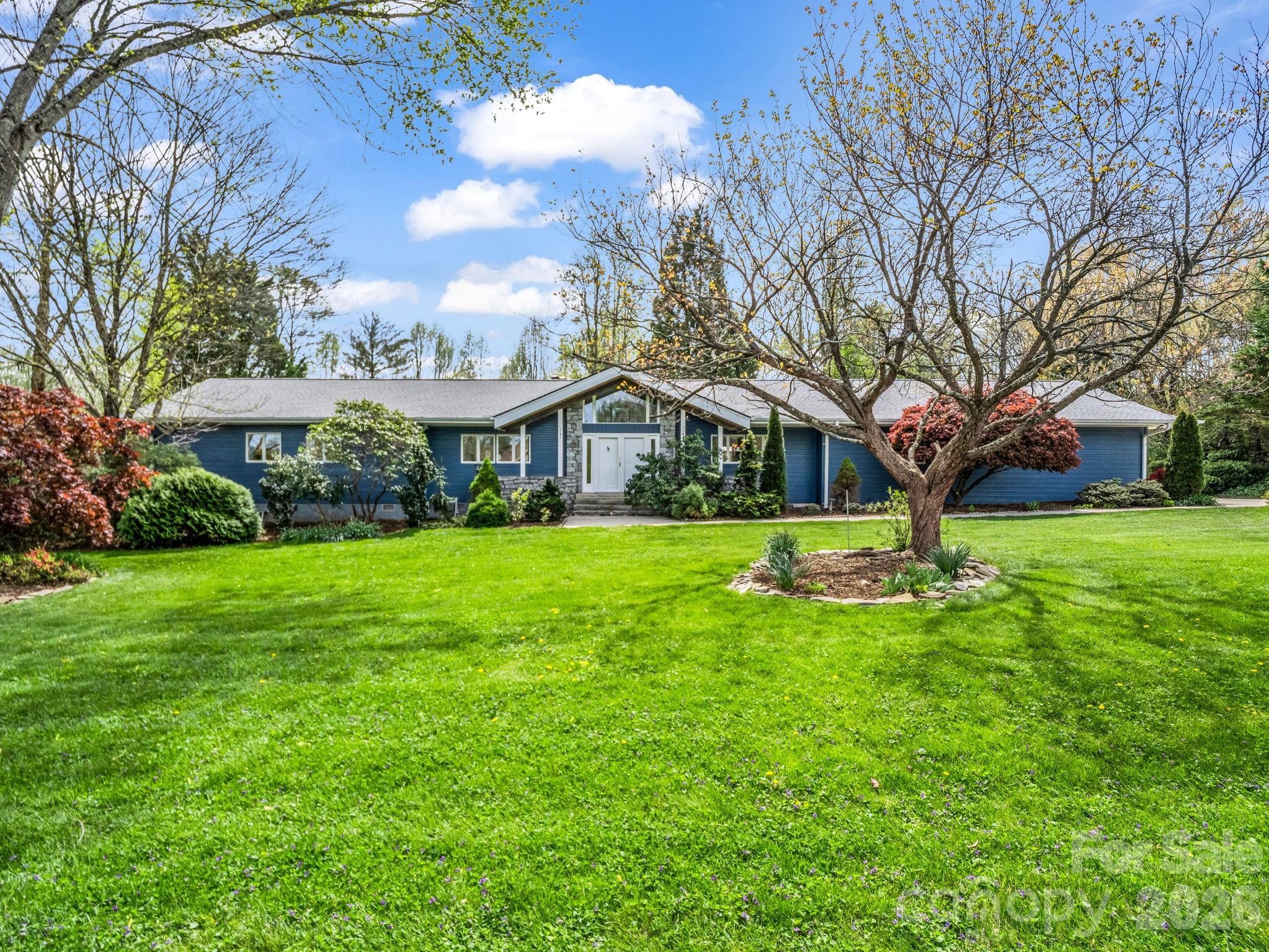 200 Conde Place Hendersonville NC 28739