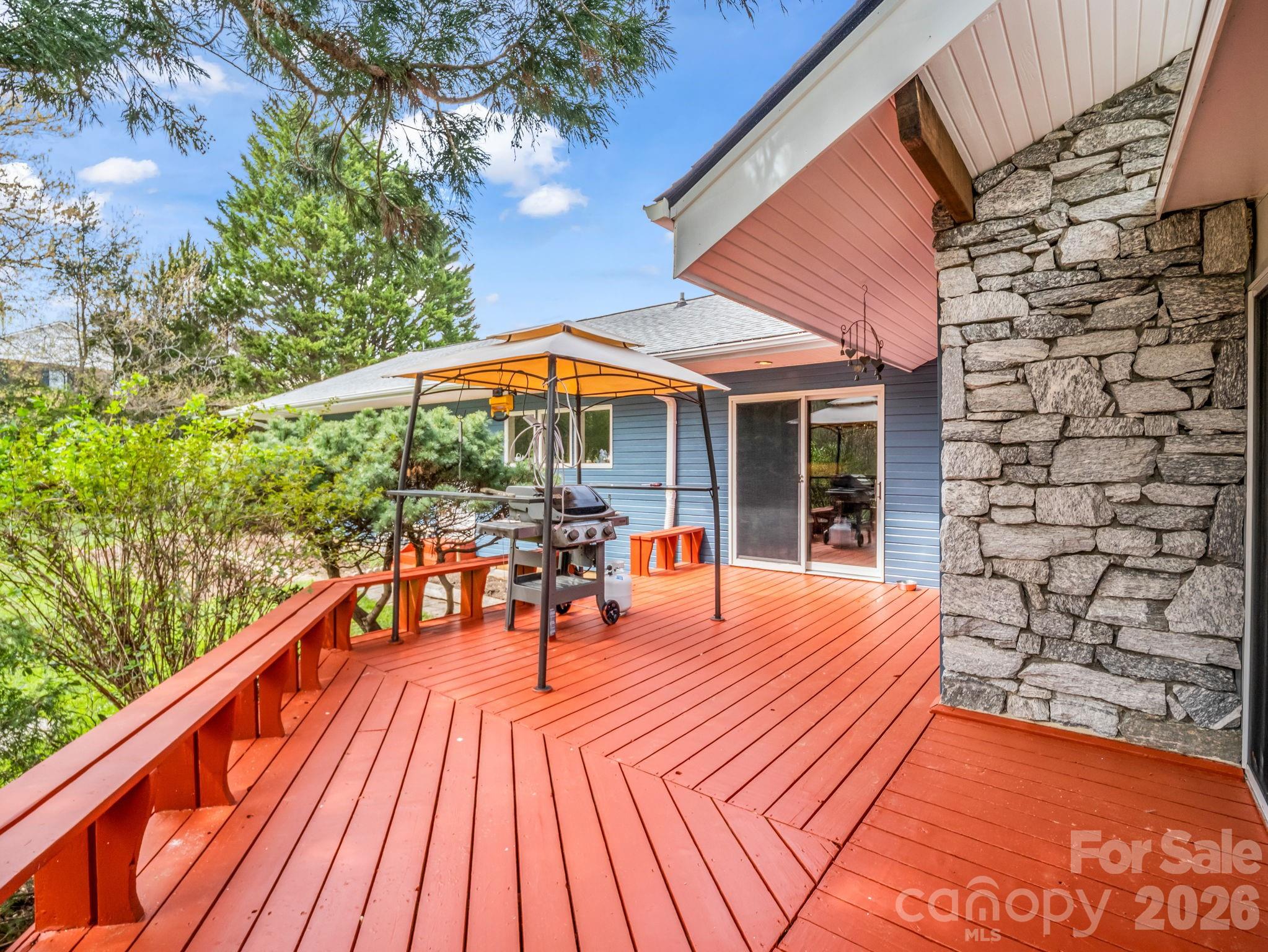 200 Conde Place Hendersonville NC 28739